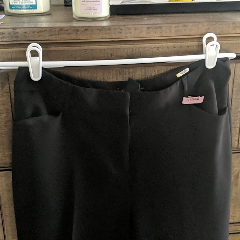 Dress pants - Picture 2 of 3